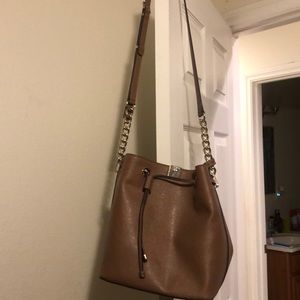 Guess purse